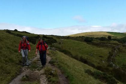 Moorland walkers warned after 100 people joined rescue attempt