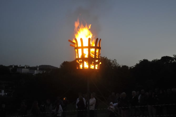 Highweek’s Lighting of the Beacon 