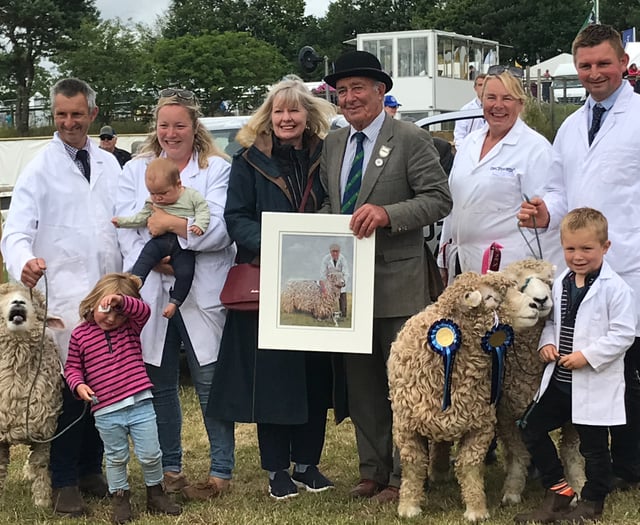 Retiring show steward given special presentation at grand parade