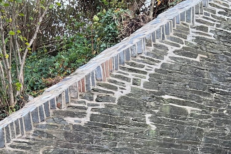 The wing after repairs at Broadpark Bridge