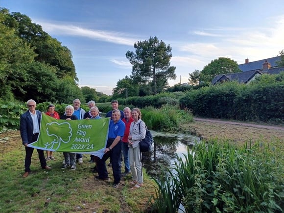 Devon County CouncilÕs two country parks are celebrating after receiving a Green Flag Award 
Picture: DCC (July 2023)