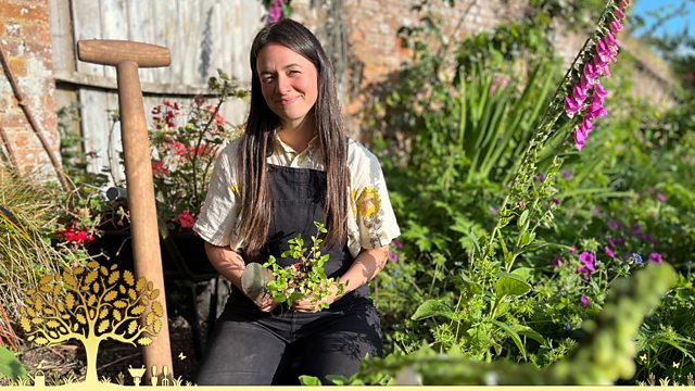 Frances Tophill, presenter Gardener's World. Photo BBC 